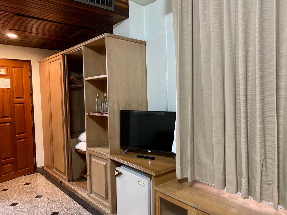 Maeyom Palace Phrae